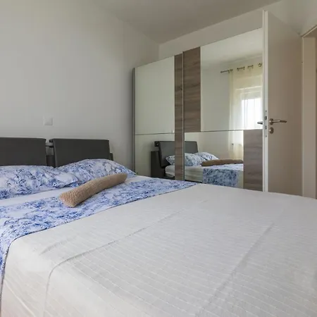 Silber 1 Apartment